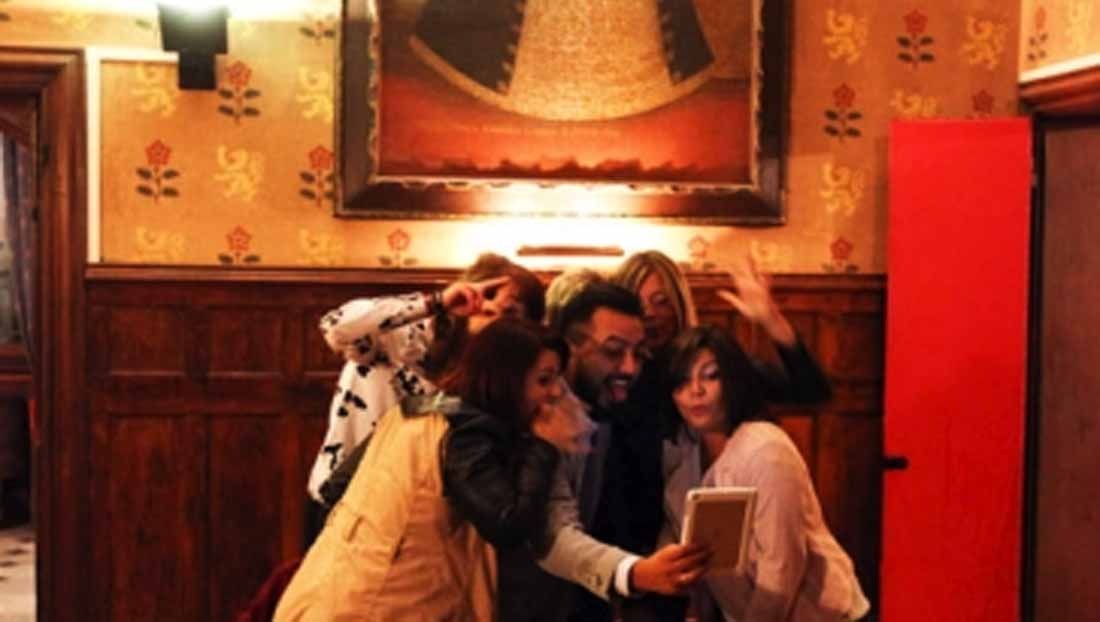 Caccia al Tesoro con iPad per team building interattivi 2.0 foto fantasma del castello teamwork Varese